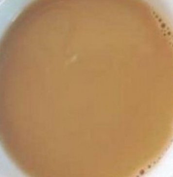 SVAKI DAN U KAFU STAVIM 1 KAŠČICU OVOG ZAČINA: Kile se same tope, za mjesec dana stomak kao u manekenke