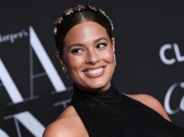 Žena sa savršenim telom, 90 kilograma upakovala u najlepšu haljinu svih vremena: Ovo može samo dama koja obožava sebe