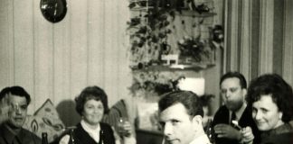 EVO KAKO JE IZGLEDALA SVAKA TRPEZA ZA NOVU GODINU U JUGOSLAVIJI: Bez ovog predivnog kolača nije mogao da se zamsli doček