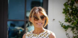 Ovako Melanija Tramp održava savršenu liniju u 54. godini: Ima telo kao vreteno, a u kupaćem kostimu je živa vatra