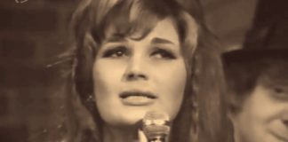 Evo kako u 58. godini izgleda ćerka Silvane Armenulić za koju kažu da je preslikana pevačica: I danas se teško miri sa gubitkom majke (FOTO)