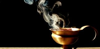 Obavezno kadite kuću: Jedan način je pravilan i neophodan da se oslobodite zla