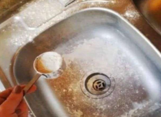 ZA OVAJ TRIK SKORO NITI JEDNA ŽENA NE ZNA, A ZBOG NJEGA SUDOPERA BLISTA KAO NOVA: Pomiješajte samo ova 2 sastojka I GLEDAJTE ČUDO