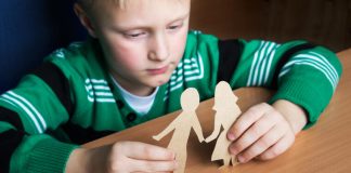 Niko nije znao da 9-godišnjak 2 godine živi sam, jer je bio čist i dobar đak: A kad su ušli u njegov dom skamenili su se