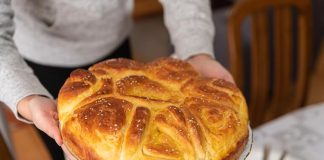 Evo šta se po pravilu stavlja u česnicu: Novčić za bogatstvo, dren za zdravlje, a ovo nikako ne smete da zaboravite