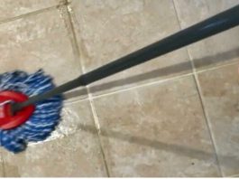 Očistila fugne kao od šale, nije ih ni ribala: Za minut sve u kupatilu zablistalo kao novo! (VIDEO)