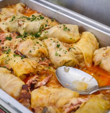 RECEPT ZA SARMU NAJPOZNATIJEG KUVARA IZ JUGOSLAVIJE: Svako ko je spremio po njegovim savetima tvrdi da NIJE PROBAO BOLJU