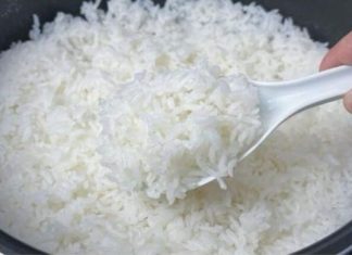 Više ne kuvam pirinač u vodi, ovo je savršeno: Jedan trik kuvara i nikada niste jeli bolji prilog – PREPORUČITE SVIMA!