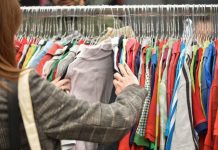 OTKRIVENO ODAKLE STIŽE ODEĆA KOJA SE PRODAJE U SEKEND-HEND RADNJAMA: Ima ih na svakom ćošku, mnogi se tamo oblače od glave do pete