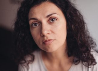 Muž je želeo da rodim sina, a kad se rodila naša bolesna ćerka izbacio nas je iz kuće: Nije ni slutio šta će ga snaći