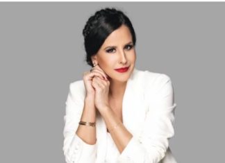 U moru boja i ukrasa Tamara Vučić bira OVU tehniku FARBANJA JAJA: Jeste jednostavna, ali mnogi kažu da NEMA LEPŠE