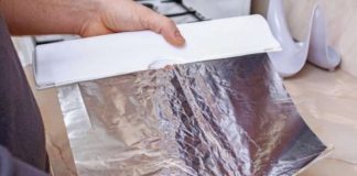 KOMAD ALUMINIJUMSKE FOLIJE STAVITE ISPRED VRATA: Preko noći ćete da se riješite veliki problem