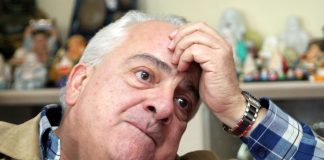 Dedina ljubavnica kojoj je napravio dete pre 40 godina došla na bakinu sahranu i šokirala nas: To nije najgore, nastao još veći skandal kad se pojavila ova žena