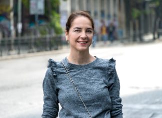 Imala sam divnog muža i 2 savršene dete, iz radoznalosti smo uradili DNK test: Kada sam otvorila rezultate, odmah sam počela da pakujem kofere