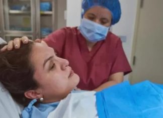 POROĐAJ KOJI JE TRAJAO PUNIH 8 SATI: Ono što su izvukli iz MAJČINE utrobe zaprepastilo je sve doktore (FOTO)