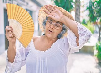 10 navika starijih ljudi koje mogu biti kobne po vrućini, posebno kad je preko 30°C: Ovo nikako ne smeju da zaborave pre izlaska iz kuće
