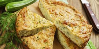 Od 3 sastojka, bez brašna i kora: Najsočnija pita od tikvica priprema se za 5 minuta i jede bez griže savesti