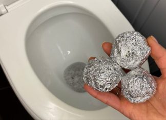 🔴Stavite aluminijsku foliju u WC! Jednom, i bit ćete iznenađeni rezultatom!