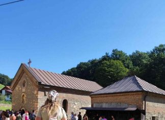 “Otišla sam u manastir Nimnik i dobila lekciju koju ću do groba pamtiti: Prišao mi je monah, a njegove reči su me skamenile, usledilo je nezamislivo”