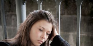 “Bila sam jedina brineta u porodici i odlučila da uradim DNK test: Kad su stigli rezultati ostala sam u šoku, majka se pravila luda, a onda mi je stigla poruka”