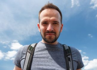 Išao sam na Novi Beograd kod vračare i zaledio se od šoka: Rekla mi je da ću poginuti ako otputujem iz Srbije, a onda…