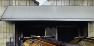 Nemojte prilaziti ožalošćenima sa “primi moje saučešće “: Sveštenik otkrio zašto je to pogrešno!