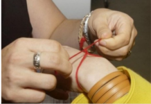 MNOGI NOSE CRVENI KONAC OKO RUKE, A NEMAJU POJMA ŠTA TO ZNAČI: Evo šta on simbolizuje