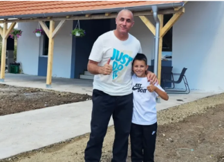 Država je plakala zbog suza djeteta bez roditelja: Dobio je novu kuću, a sada mali Stefi ide s dekom na more