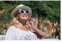 Pogled zbog kog kuća vredi čitavo bogatstvo: Suzana Mančić i Simeon Ocomokos otvorili vrata svog doma u Grčkoj! – Zavirite u njihov RAJ