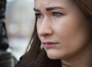 “Uradila sam DNK test sa ocem i ostali smo zabezeknuti kad su stigli rezultati: Zvali smo strica da popričamo, ali on se ne javlja na telefon”