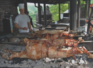 Najeo se jagnjetine u Jablanici, pa pobjegao: Konobar ga ganjao do Banja Luke a pogledajte sta se desilo kad ga je uhvatio!!!