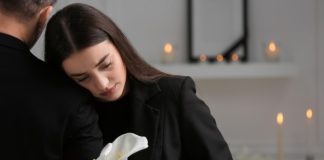 EVO KOLIKO DUGO TREBA DA SE NOSI CRNINA NAKON SMRTI BLISKE OSOBE: Stav crkve je vrlo jasan