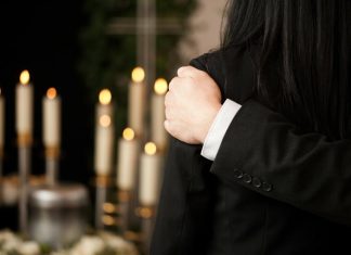 ŠTA TREBA URADITI SA ODEĆOM PREMINULOG? Veruje se da se OVO NIKAKO NE BI SMELO dirati da se POKOJNIK “ne uznemiri”