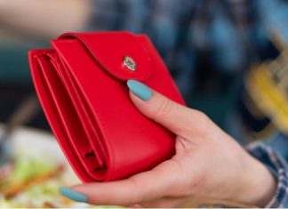 Ako vam je novčanik ove boje, bolje ga bacite: Datum rođenja određuje koja nijansa će privući uspeh i novac