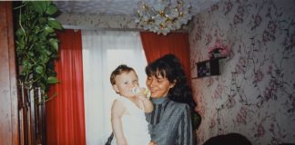 Jasminu iz Kragujevca je majka sa 4 meseca povila u plastičnu kesu i dala u dom: “Kad je me videla posle 35 godina, pala je na pod”