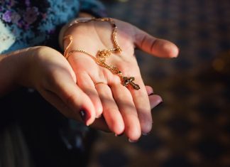 Na Krstovdan u subotu 27. septembra obavezno uradite ove 2 stvari: Post je obavezan, ali pod ovim uslovima