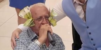 Šok snimak koji ćete pogledati 10 puta: Folker se valja po podu, a novčanice samo lete, gosti u potpunom transu