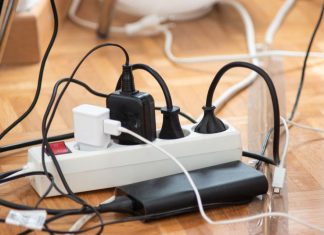 Električari upozoravaju : Ove uređaje obavezno isključujte iz struje svako veče, troše “fantomsku energiju”