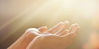 MOLITVA KOJA DJELUJE ODMAH: Kad izgovorite ove riječi dolazi veliki mir i zadovoljstvo