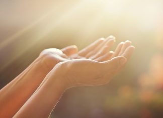 MOLITVA KOJA DJELUJE ODMAH: Kad izgovorite ove riječi dolazi veliki mir i zadovoljstvo