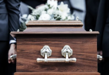 Napravila je zadnju osvetu na sahrani svog supruga: Varao je do zadnjeg dana a njena osveta sokirala sve!