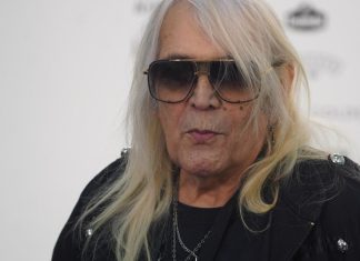 Bora Čorba sa ovim poznatim ličnostima bio u lošim odnosima, evo i zašto: S najboljim drugom nije progovorio do smrti, a čuveni Srbin hteo da ga smakne