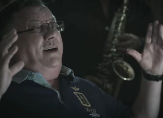 Ovu pesmu odbilo je 15 pevača, a onda je Halid Bešlić od nje napravio hit: Vuk Kostić ronio suze i lomio čaše uz emotivne stihove