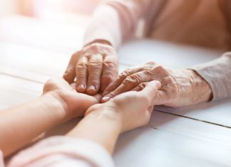 Ako vas odrasla djeca ne poštuju i ignoriraju, ovih 7 koraka promijenit će sve