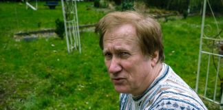 Sa velikim bolom sahranio suprugu s kojom je proveo 40 godina: Kad je video ko mu je ušao u kuću, srušio se kao sveća preko praga