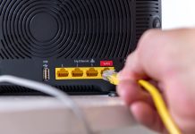 NIKADA ne stavljajte svoj WiFi ruter na jedno od ovih 5 mjesta u kući: To će usporiti vaš internet!