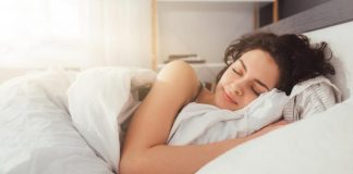 Jedna greška prije spavanja i srce bi vam moglo otkazati: liječnik upozorava sve starije od 50 godina