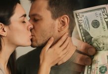 NETKO ĆE SE GUŠITI U POLJUPCIMA, A NETKO U NOVČANICAMA – Zvijezde OVIM znakovima mijenjaju život iz korijena!