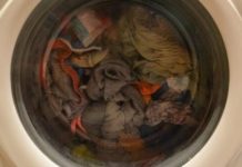 NASULA SAM U MAŠINU OVU SMJESU – OD TAD PERE 100 PUTA BOLJE: Veš miriše i izgleda kao nov