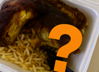 Naručila piletinu s rižom, nije mogla vjerovati što je pronašla unutra…